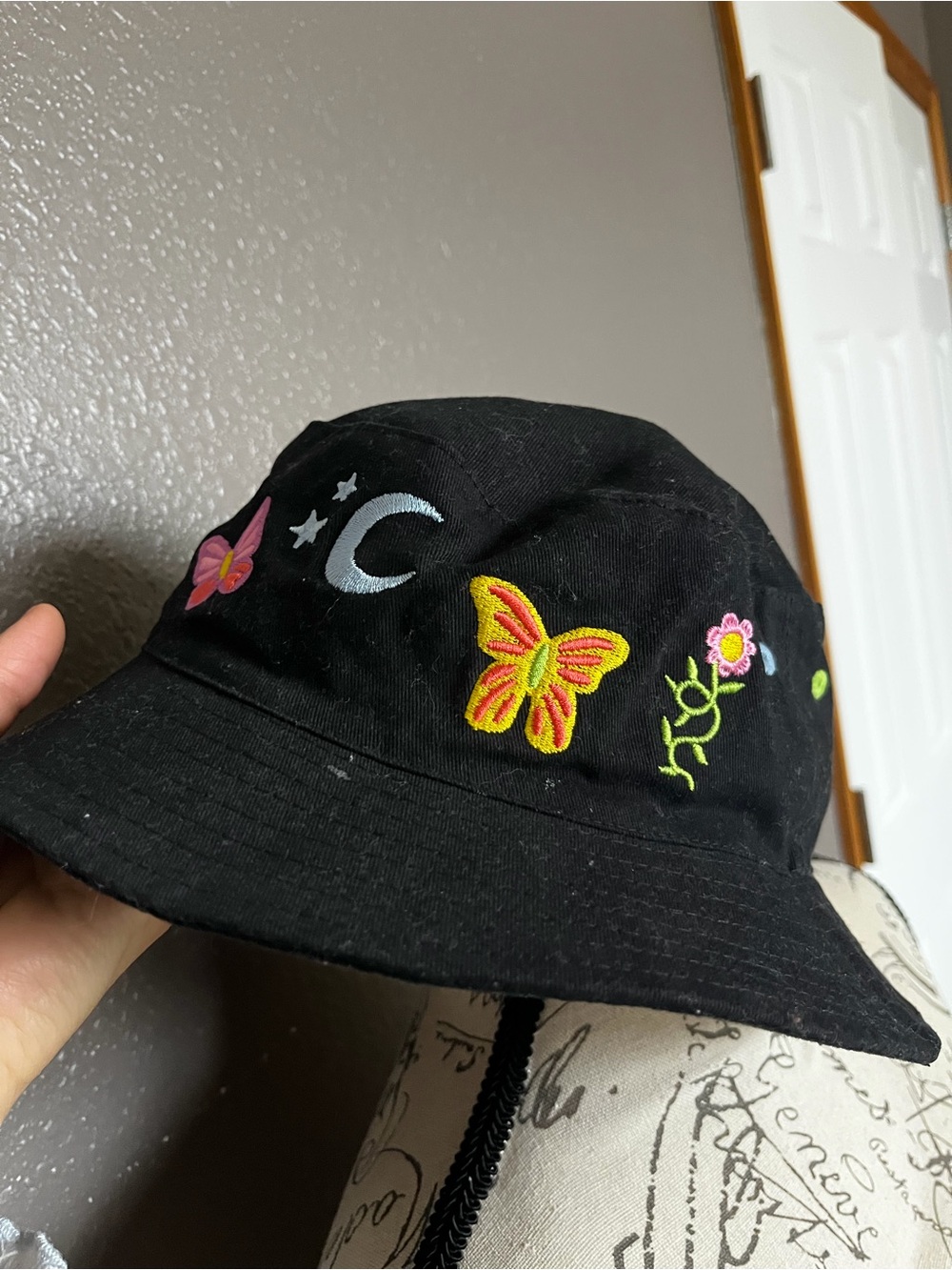Women’s Embroidered Butterfly & Moon Black Bucket Hat - Picture 2 of 4